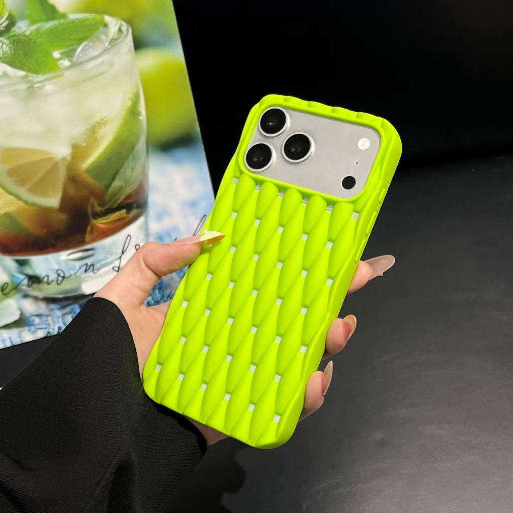 Heat Dissipation Mesh Breathable Case - For 15 16 17 Pro Max
