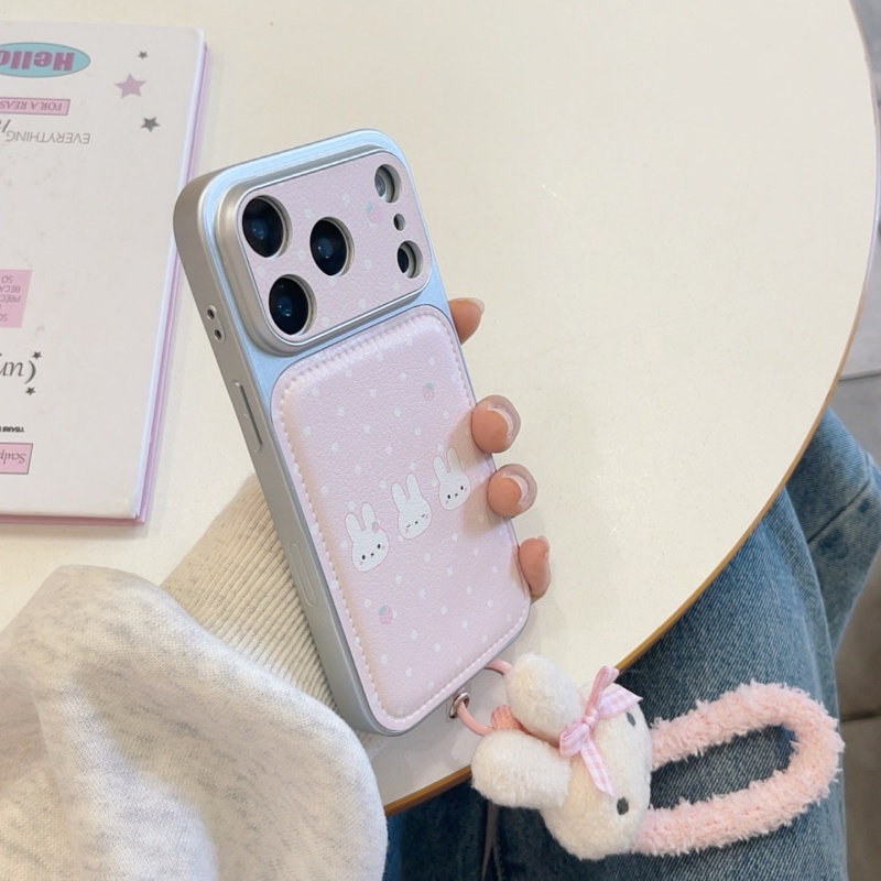 Cute strawberry Cartoon Miffy  - Cute Cartoon Wrist Strap Silicone Case 评论和价格